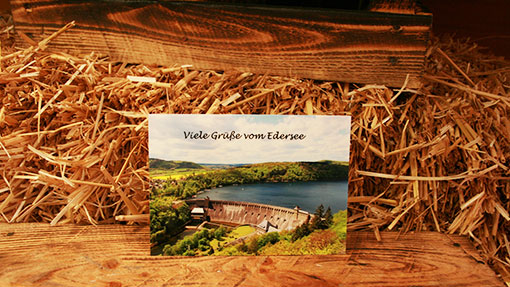 Postkarte vom Edersee - im Kleinen Honigladen, Waldeck