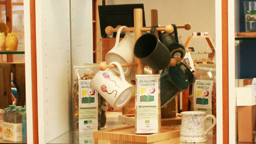 Tee von Bergland-Kräuter - im Kleinen Honigladen, Waldeck