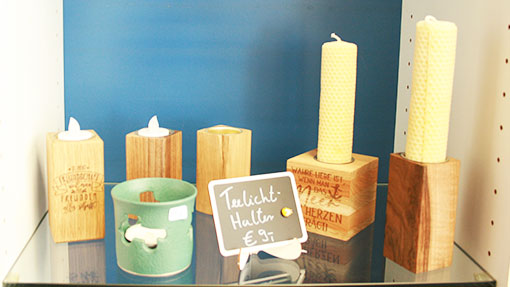 Kerzenhalter aus Holz - im Kleinen Honigladen, Waldeck